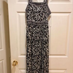 Elegant Black and White Floral Dress